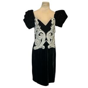Alyce Designs vintage black velvet pearl embellished party dress size Medium